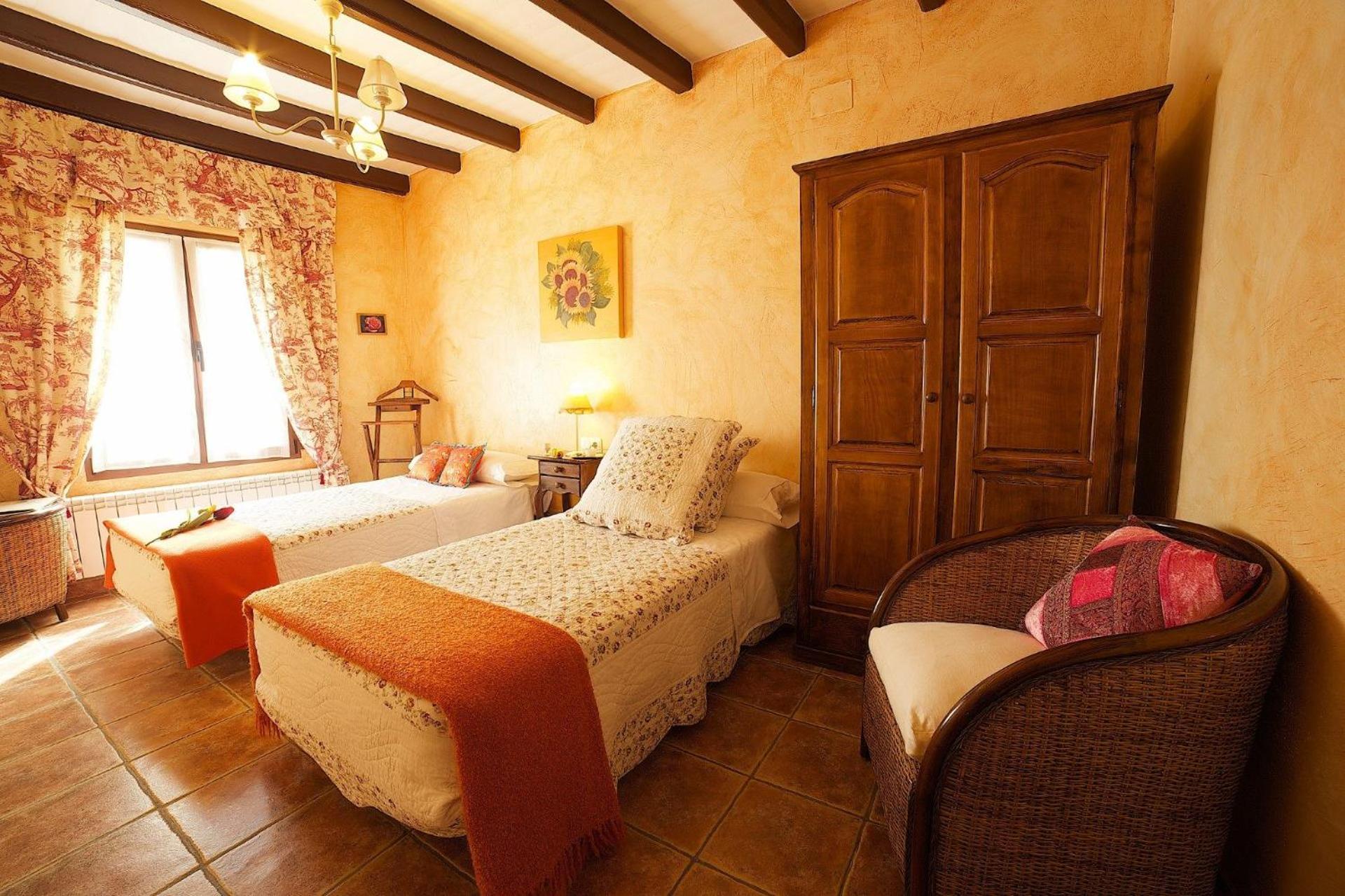 Castronuno Beautiful Alamedas - Una Casa Rural Con Una Historia Unica מראה חיצוני תמונה
