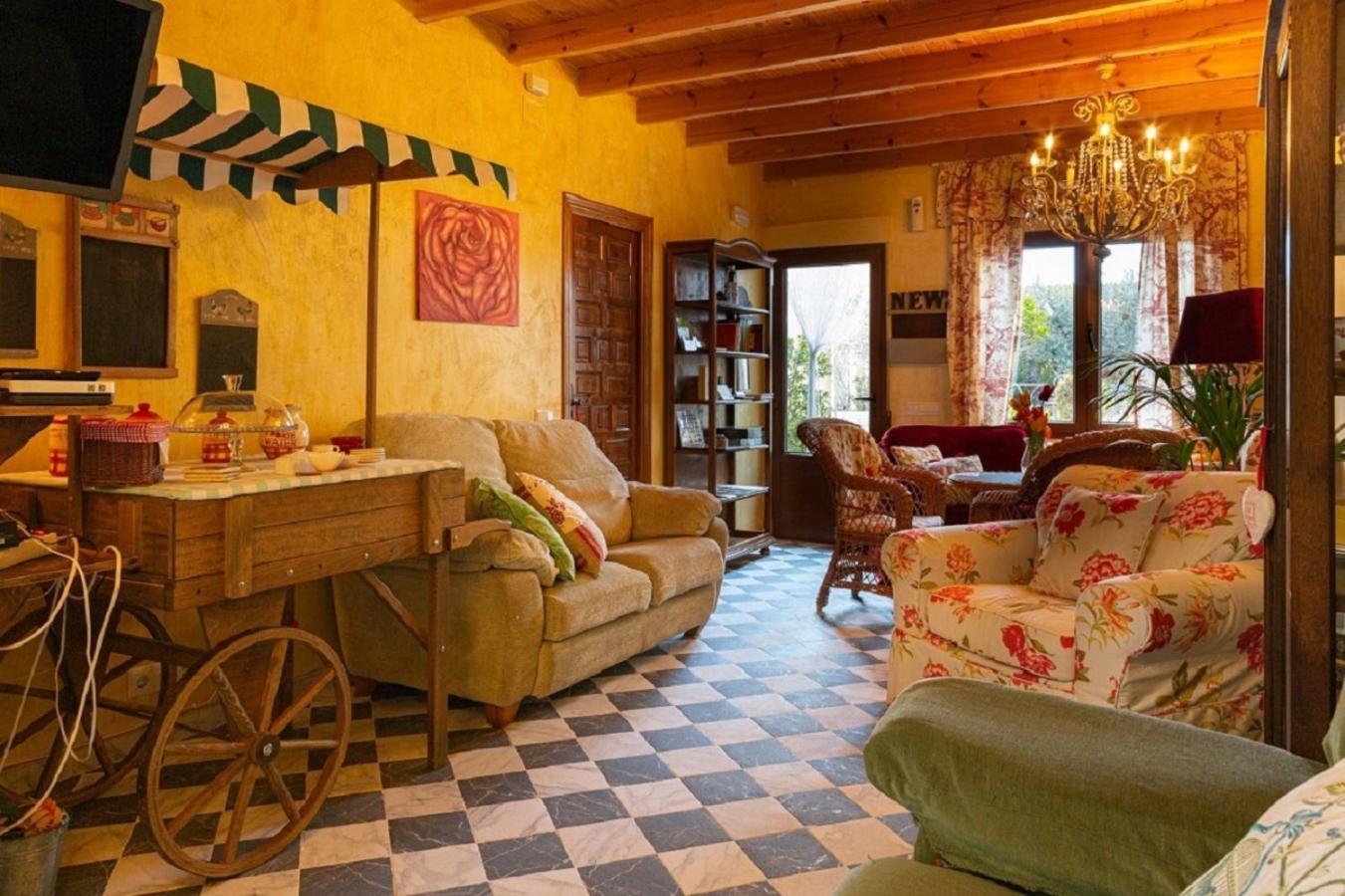 Castronuno Beautiful Alamedas - Una Casa Rural Con Una Historia Unica מראה חיצוני תמונה