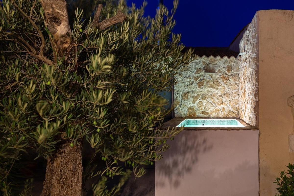 Castronuno Beautiful Alamedas - Una Casa Rural Con Una Historia Unica מראה חיצוני תמונה