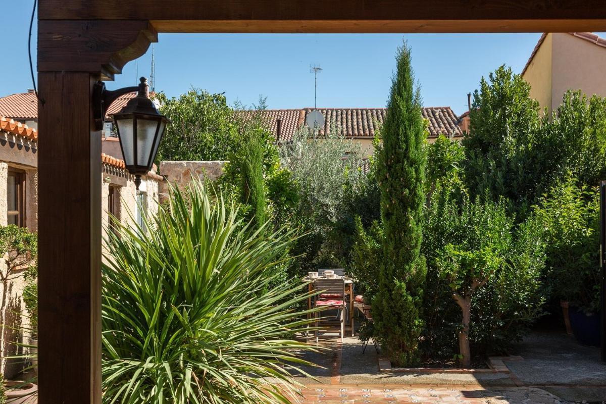 Castronuno Beautiful Alamedas - Una Casa Rural Con Una Historia Unica מראה חיצוני תמונה