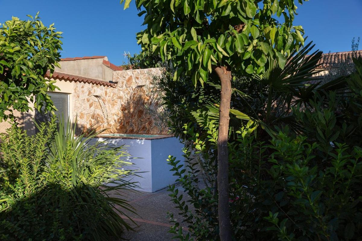 Castronuno Beautiful Alamedas - Una Casa Rural Con Una Historia Unica מראה חיצוני תמונה